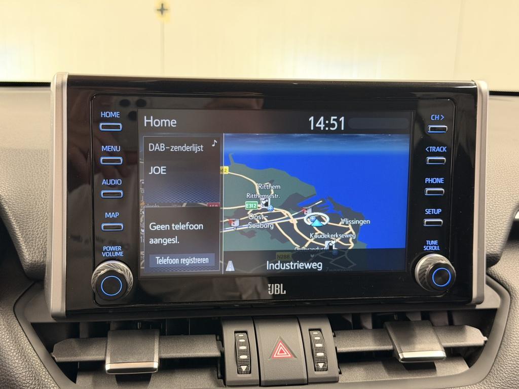 Toyota Rav4 2.5 hybrid awd bi-tone| jbl| achtr.camera| adapt.cruise