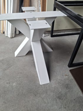 Onderstellen Tafels metaal