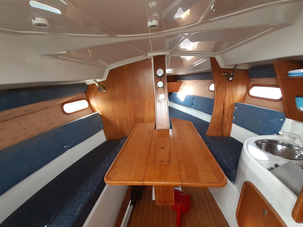 Complete en Fijne Kajuitzeilboot "Time-Out" – Jantar 23