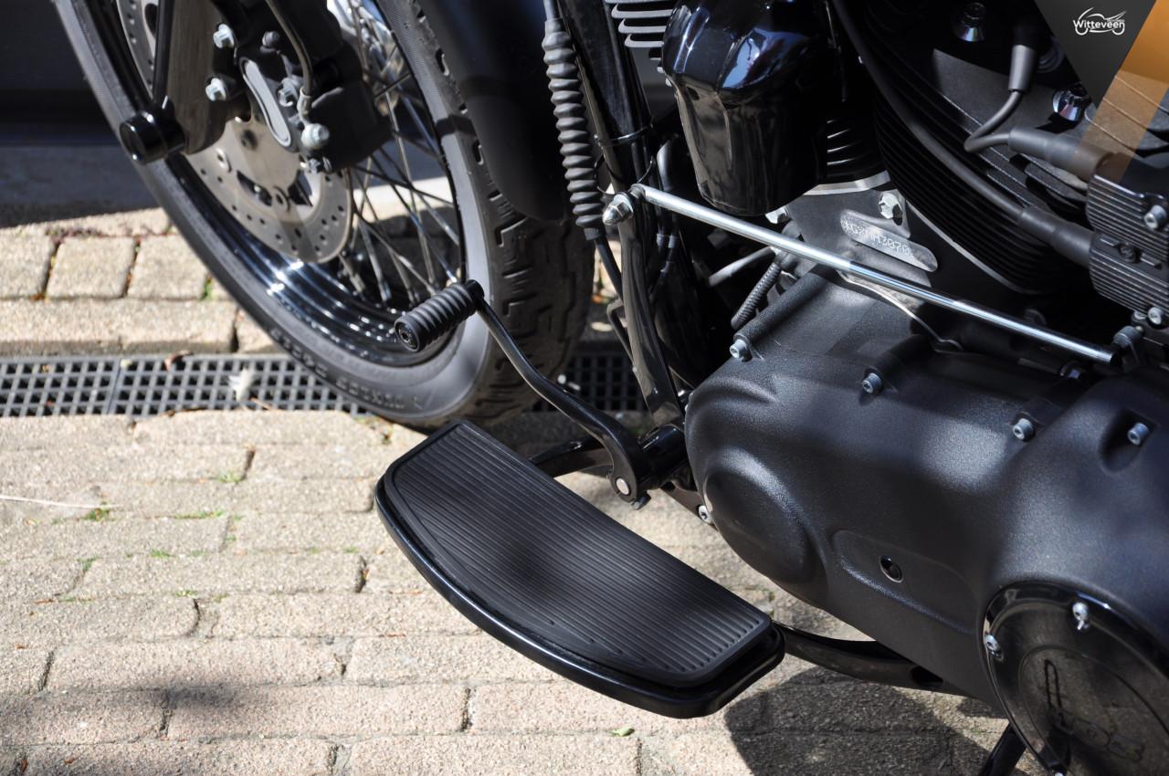 Harley-Davidson FXDB Street Bob 103