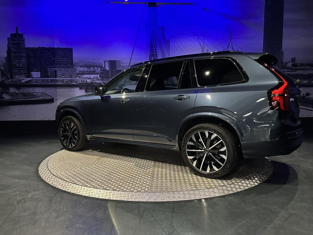 Volvo XC90 2.0 t8 plug-in hybrid awd plus dark *luchtvering*pano*surroundvi