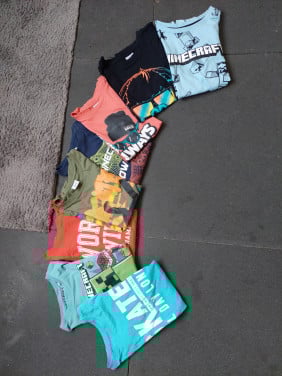 Te koop Zgan 8 jongens T shirts