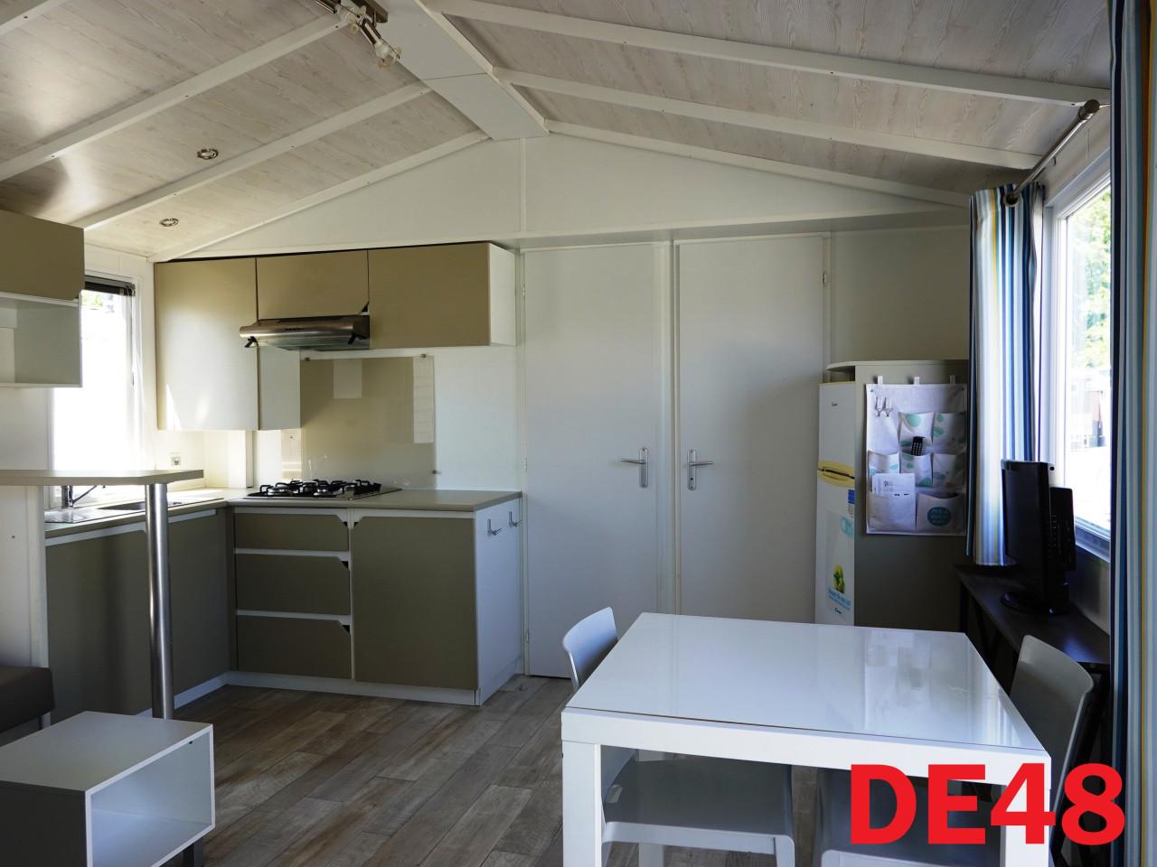 IRM chalets Super Titania met middenkamer dubbel glas 2 slk