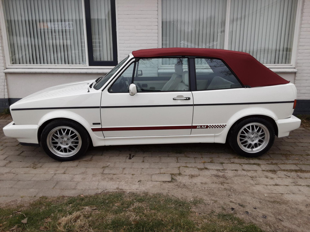 Volkswagen Golf 1.8