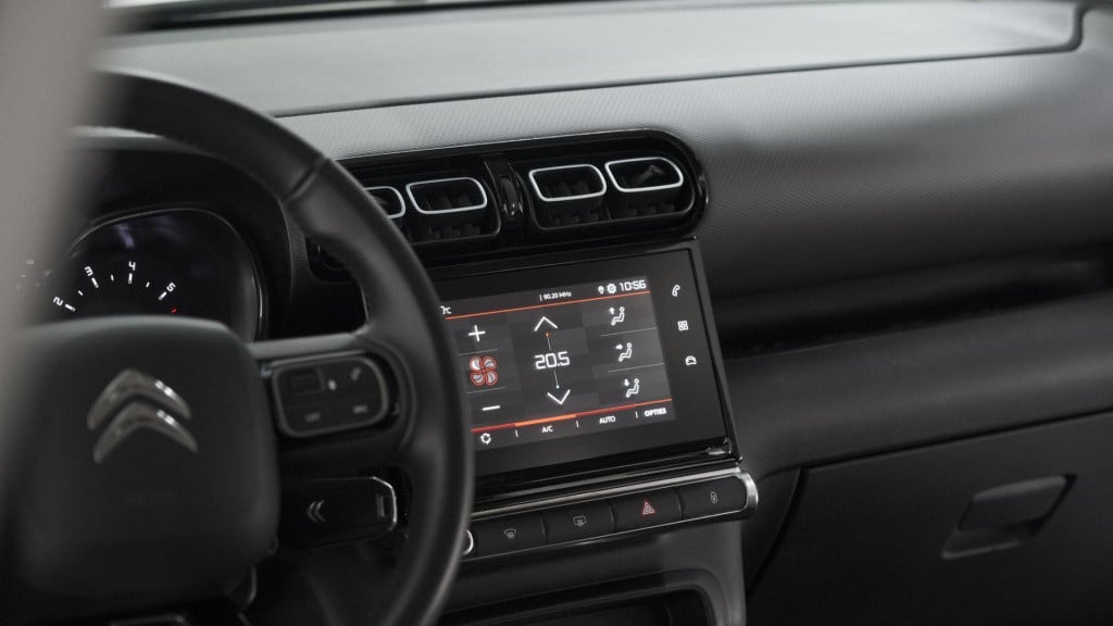 Citroen C3 Aircross puretech 130 eat6 c-series | apple carplay | allseason 