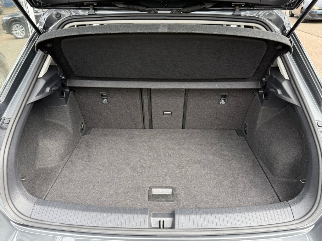 Volkswagen T-roc 1.0 tsi style business