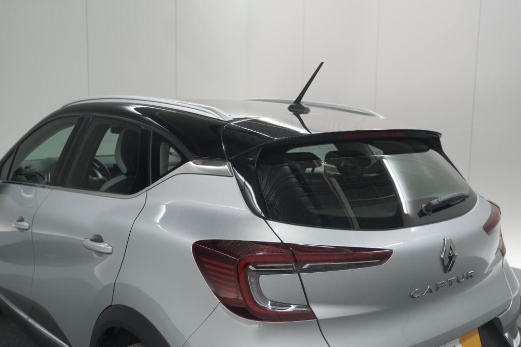 Renault Captur tce 130 intens | camera | stoelverwarming | apple carplay | 