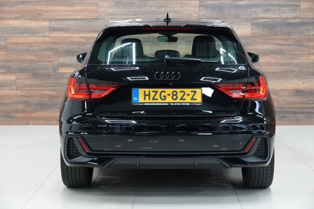 Audi A1 Sportback 35 tfsi | black edition | camera | carplay |