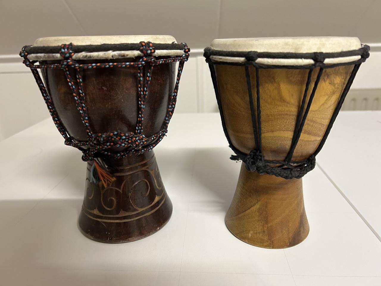 2 kleine djembe’s