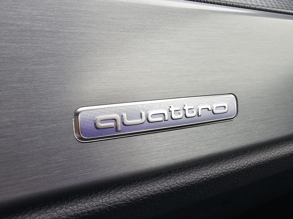 Audi Q3 sportback 45 tfsi quattro s edition * pano * b&o * camera * matrix 