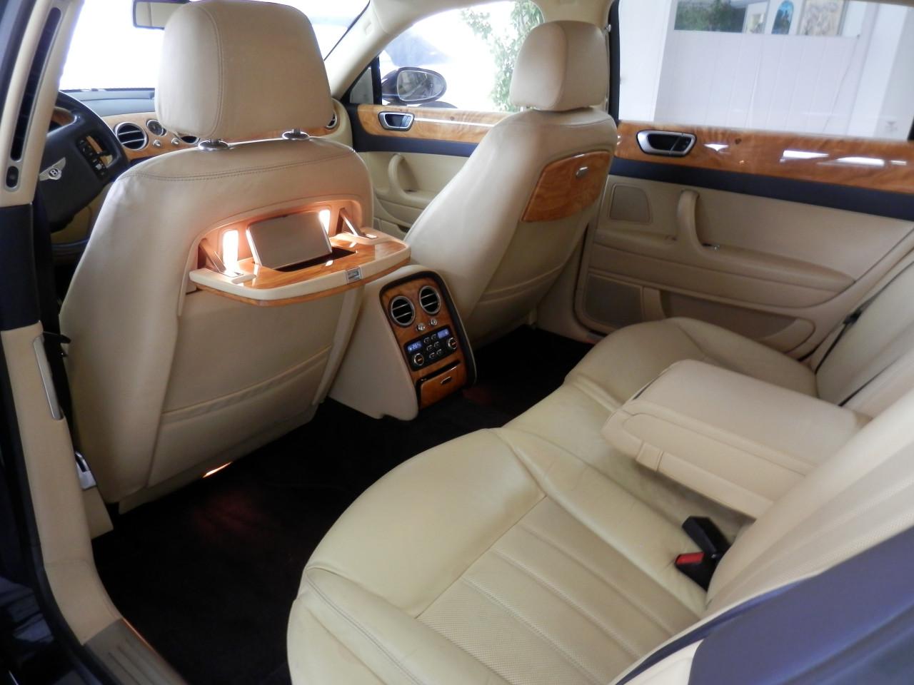 Auto Garant Biedt Aan: Bentley Continental Flying SPUR