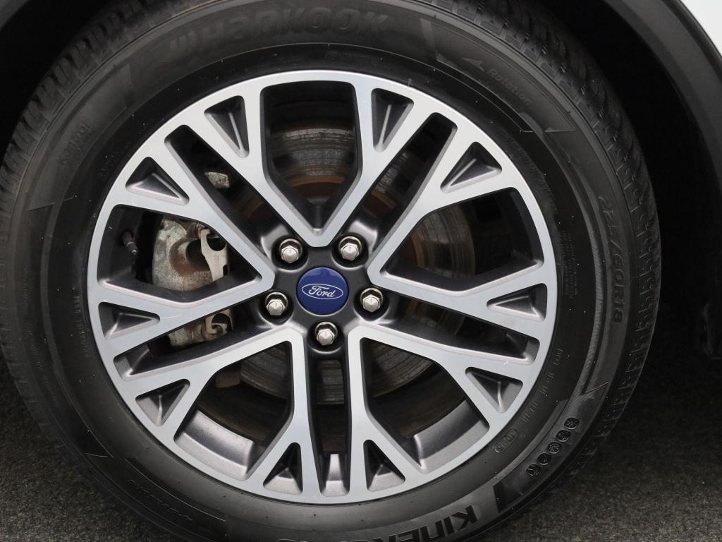 Ford Kuga 2.5 phev titanium | automaat | navigatie | trekhaak | navigatie |