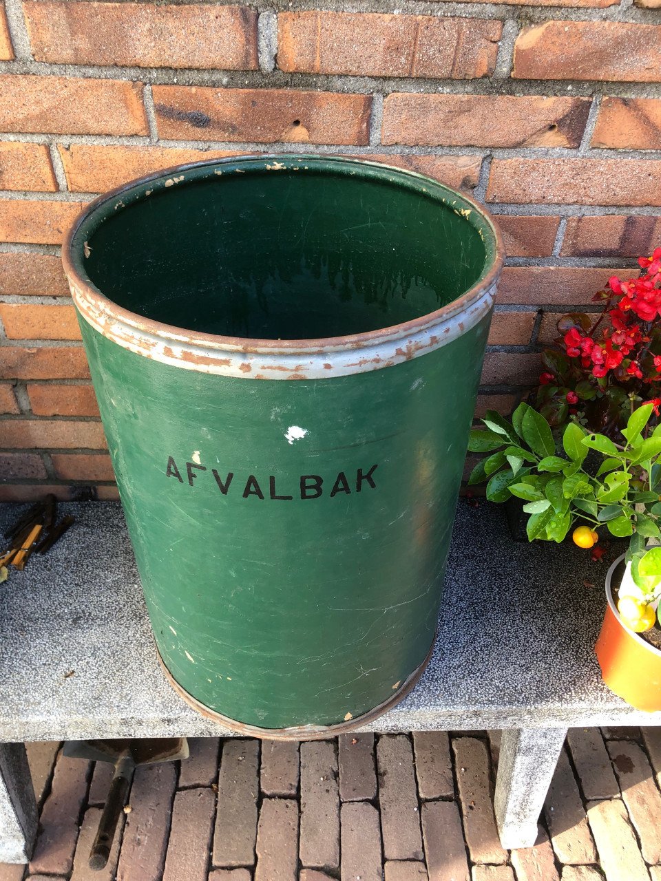 Groene afval bak.