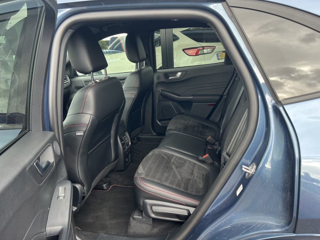Ford Kuga 2.5 phev e-cvt 225pk st-line x , trekhaak , adaptive cc , winterp