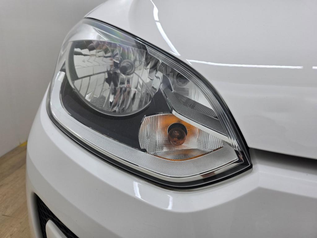 Volkswagen UP! occasion 1.0 high up! bluemotion leuke sportieve uitvoering 