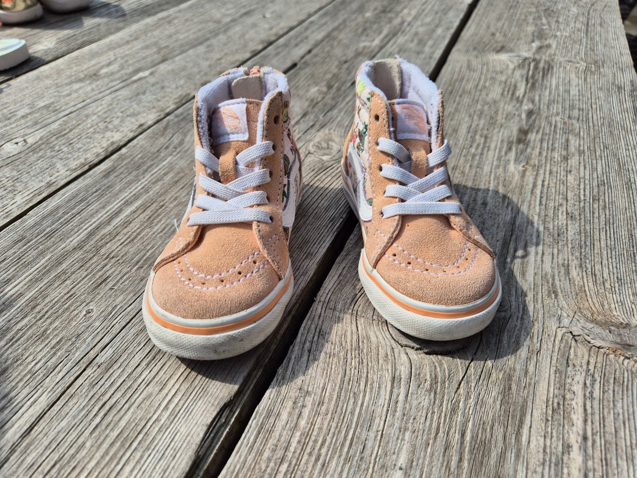 Lichtroze kinderschoenen, merk Vans, maat 22