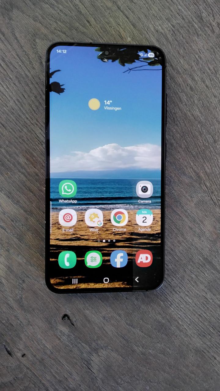 Samsung S23 256GB Phantom Black + Lader - Krasvrij Scherm