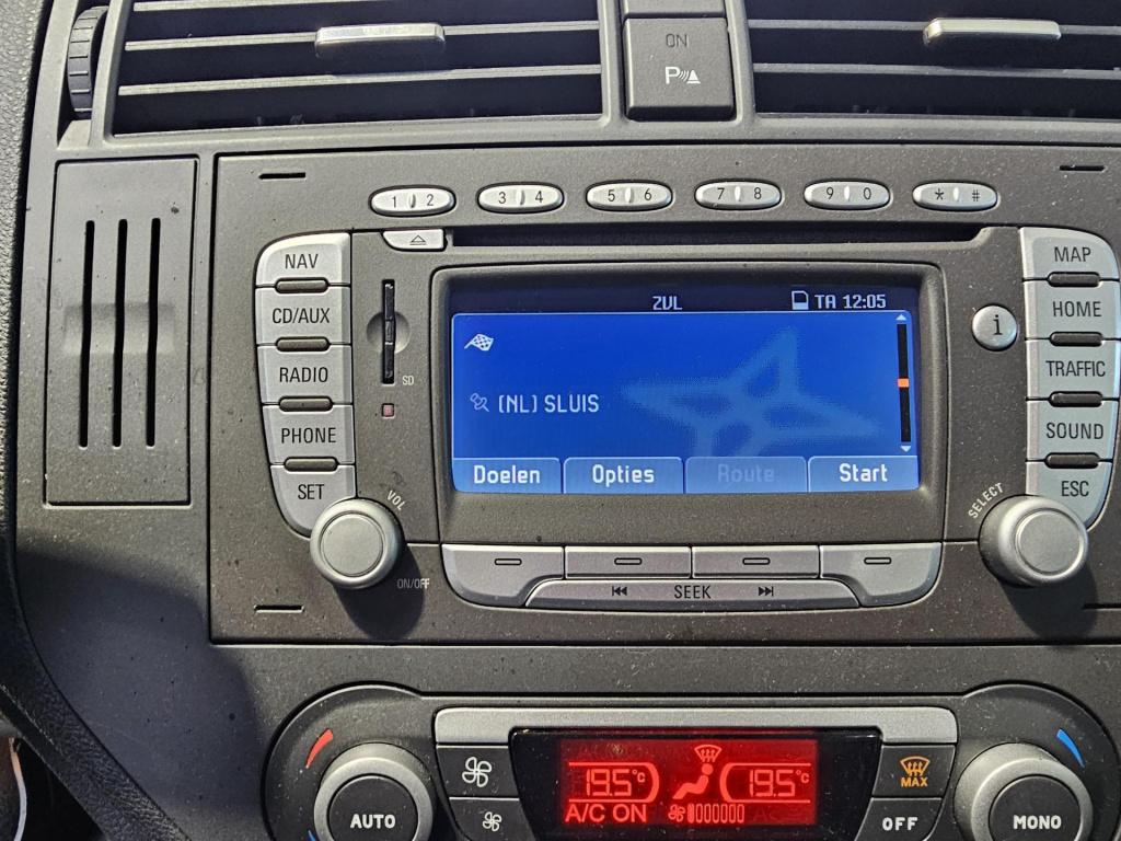 Ford C-max 2.0-16v titanium automaat