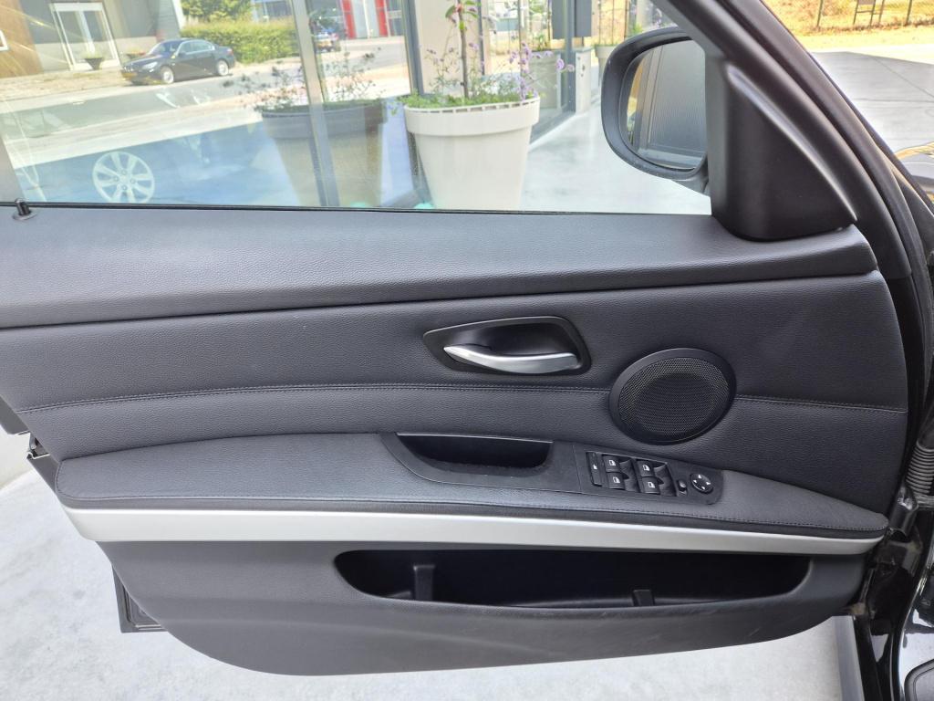 BMW 3-serie touring 318i business line style