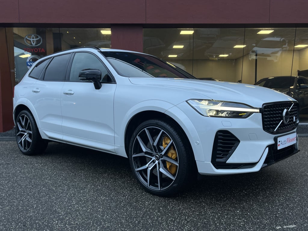 Volvo XC60 2.0 t8 awd polestar engineered | bowers&wilkins | pano | 22 inch