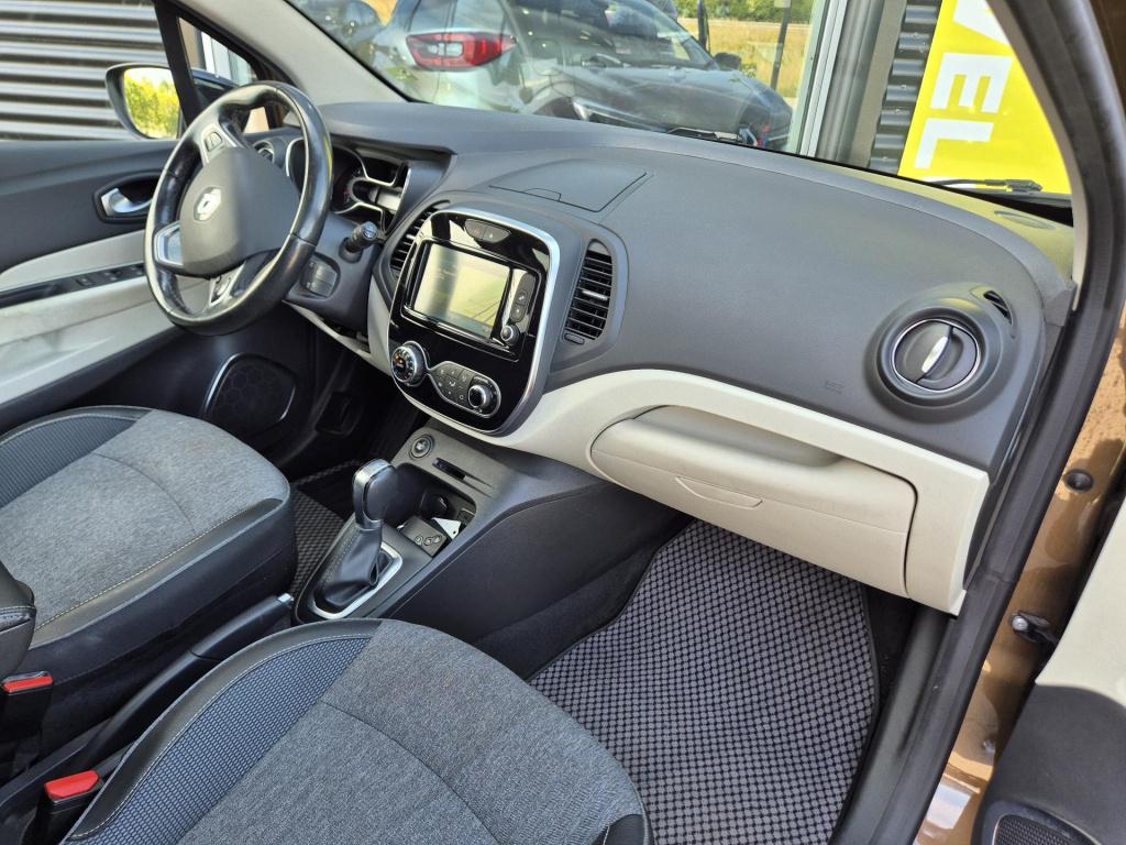 Renault Captur 1.3 tce 150 edc automaat intens panoramadak, navigatie, p-hu