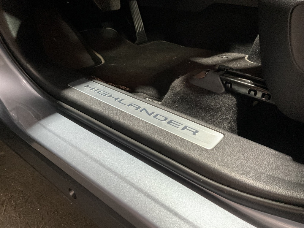 Toyota Highlander awd 2.5 highpower premium | full option |