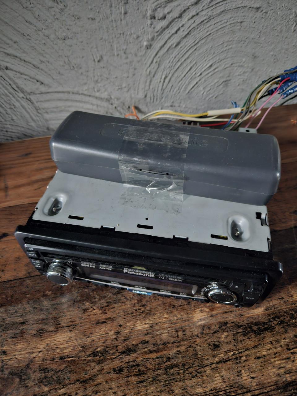 Panasonic CQ-C1323NW Autoradio met CD/MP3-speler