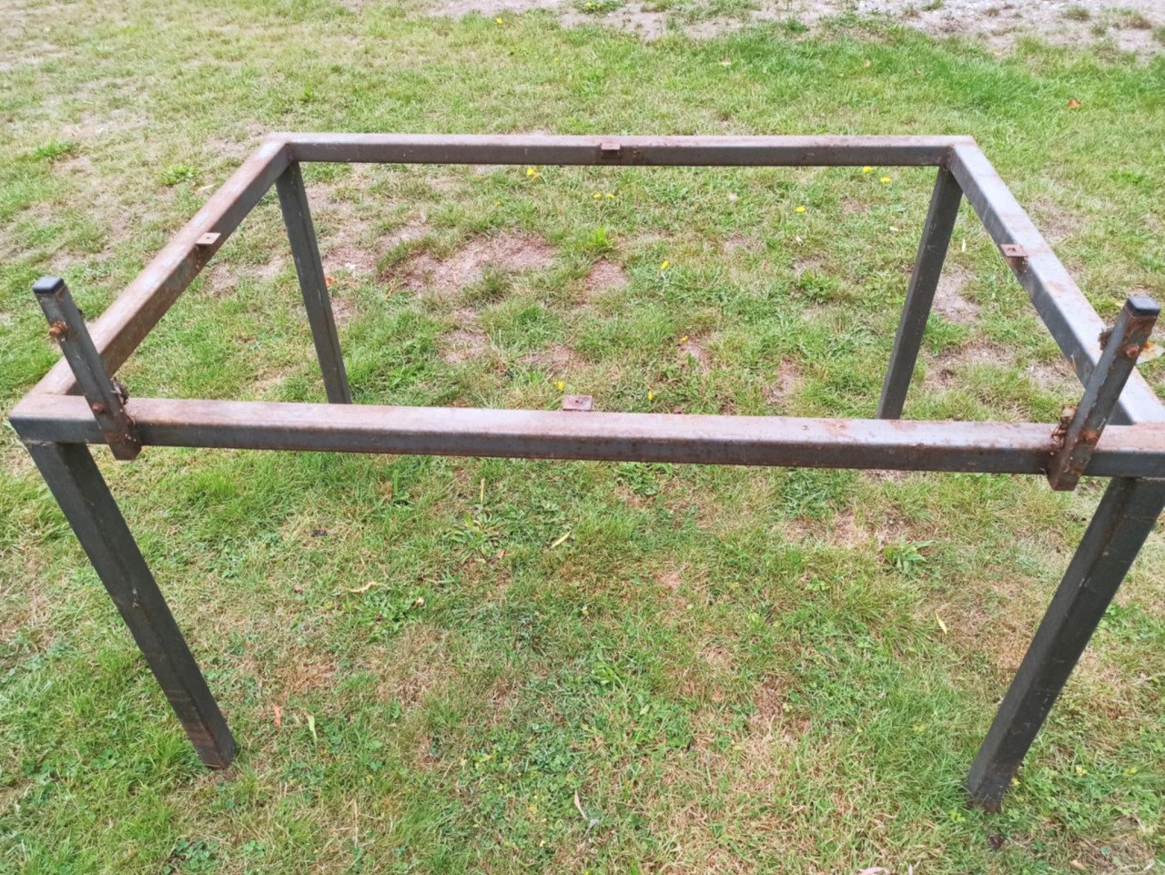 Tafelframe - werkbankframe 1.50m x 1.00m - 89cm hoog.