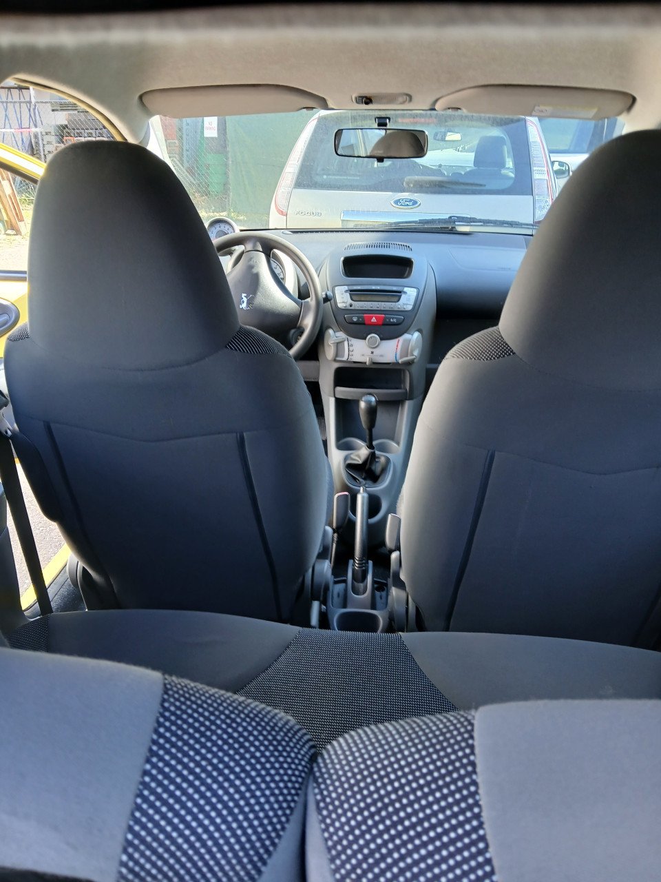 Peugeot 107-2011- km170234-Airco-stuurbekr.radio/cd - apk - 2200,=