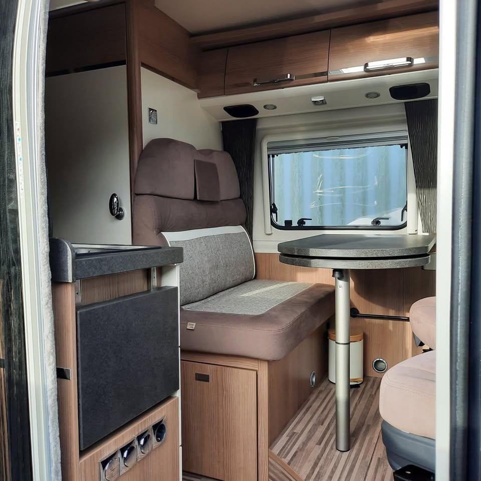 Carthago malibu charming 600db van (150 pk)