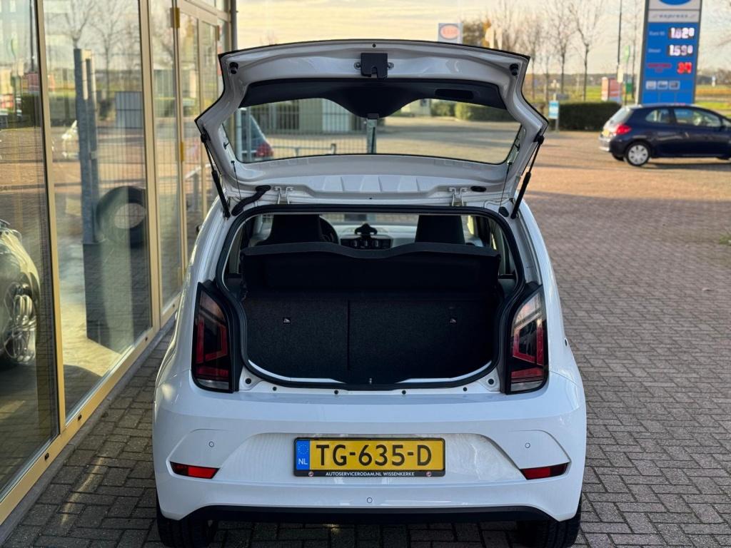 Volkswagen UP! 1.0 bmt high up!