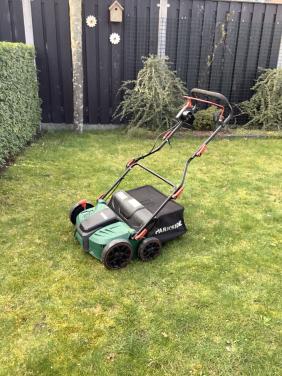 Verticuteermachine Parkside