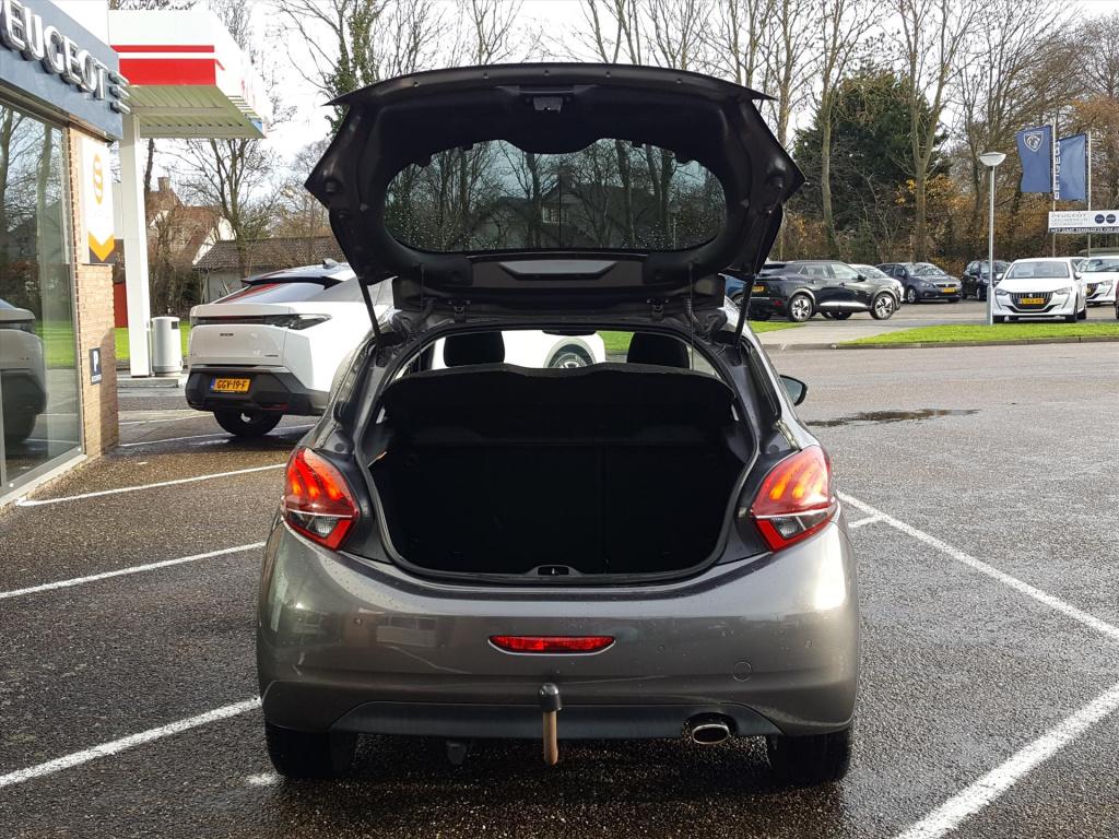 Peugeot 208 gt-line 1.2-110pk 5d vol-automaat(eat6) navigatie | trekhaak | 