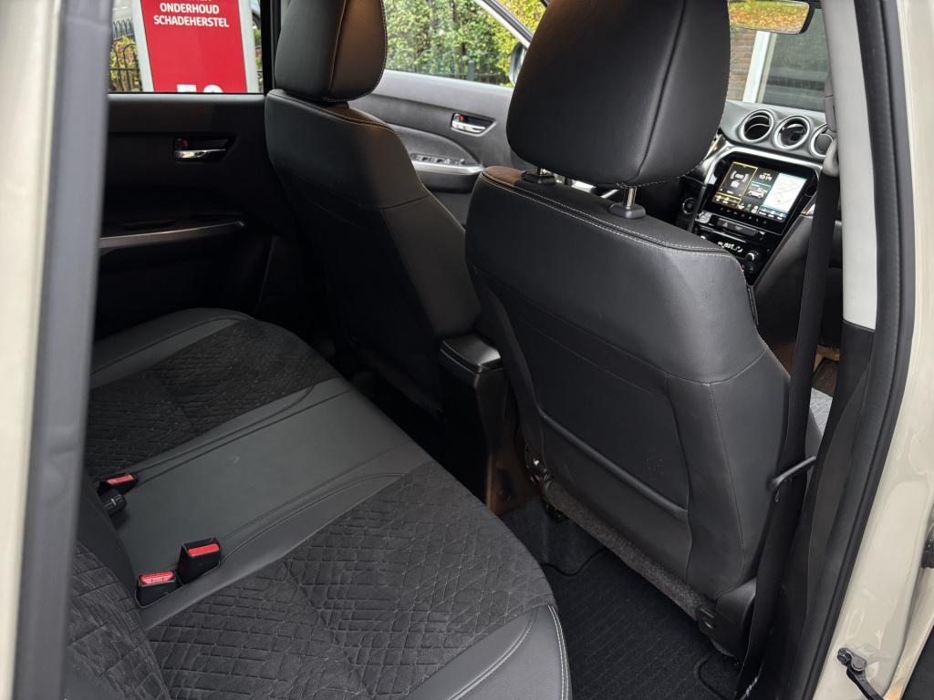 Suzuki Vitara style 1.4 boosterjet smart hybrid