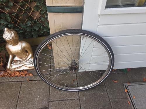 28 inch r.v.s achterwiel met terugtraprem