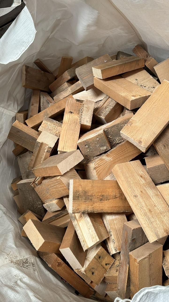 30cm stukjes Kuub haardhout gemend veel warmte