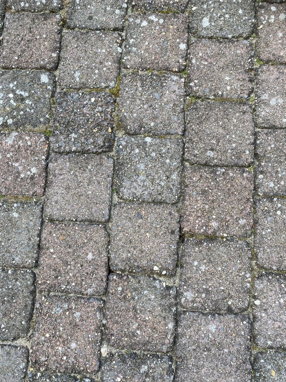 Gratis af te halen 40m2 klinker 10x10x6.