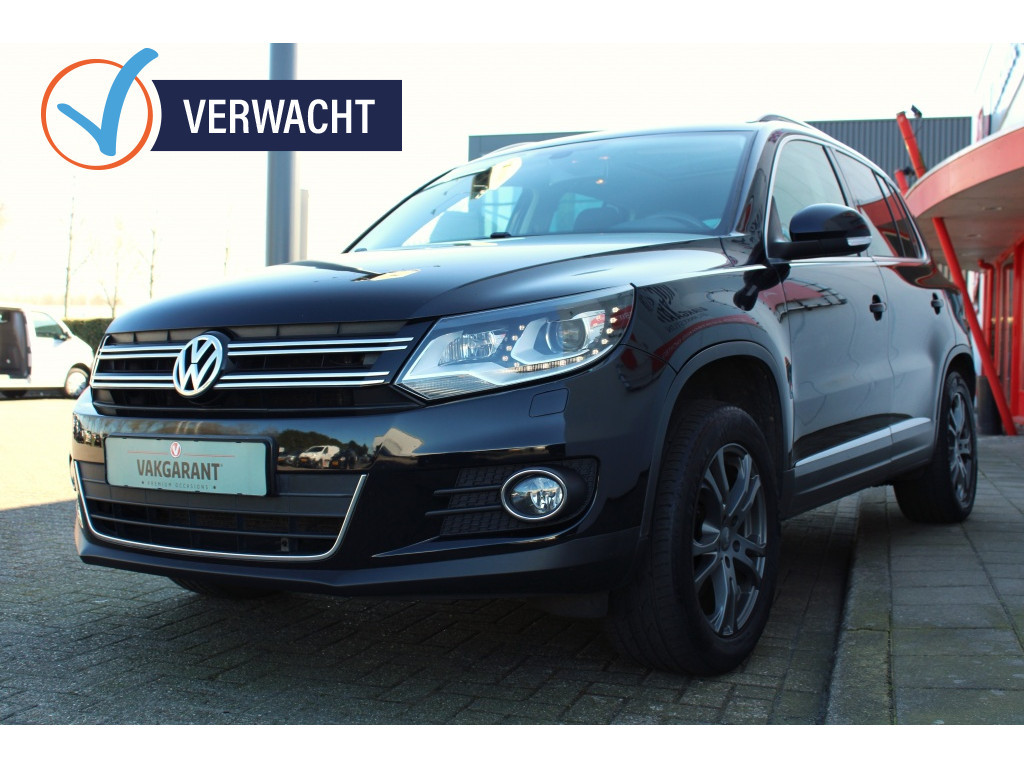 Volkswagen Tiguan 2.0 tsi sport&st.4m