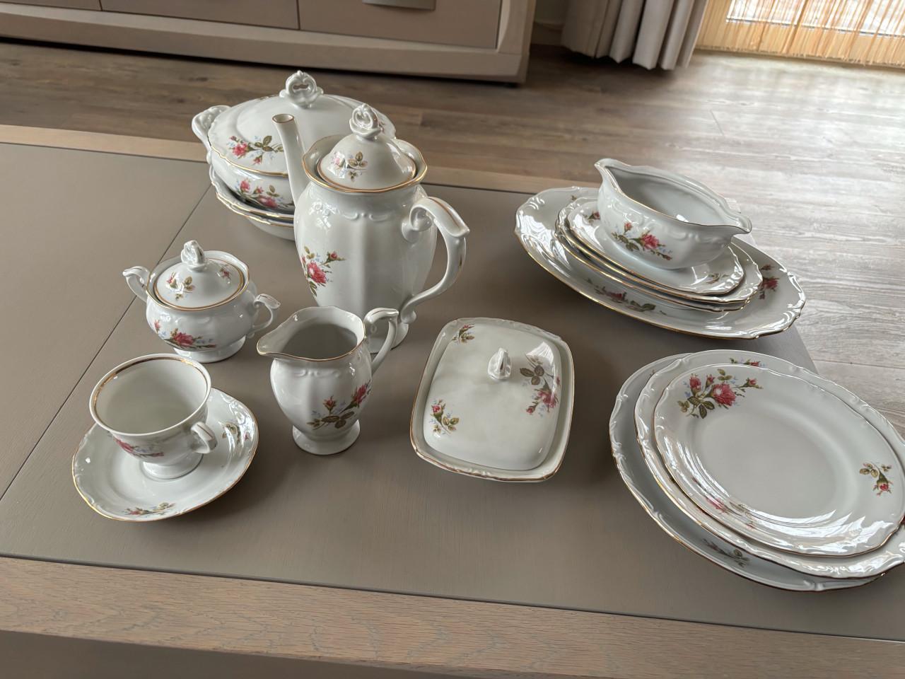 12 delig servies