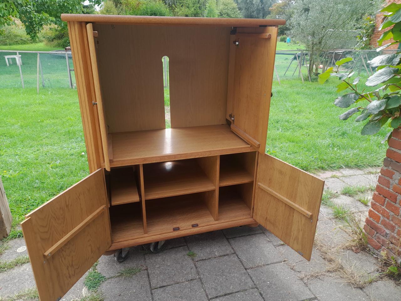 Gratis grenen kast