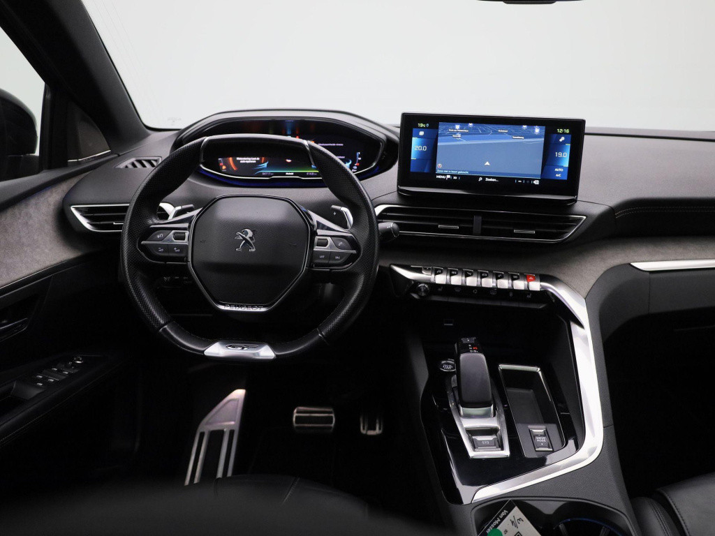 Peugeot 3008 1.6 hybrid 225 blue lease gt | panoramadak | leder | trekhaak 