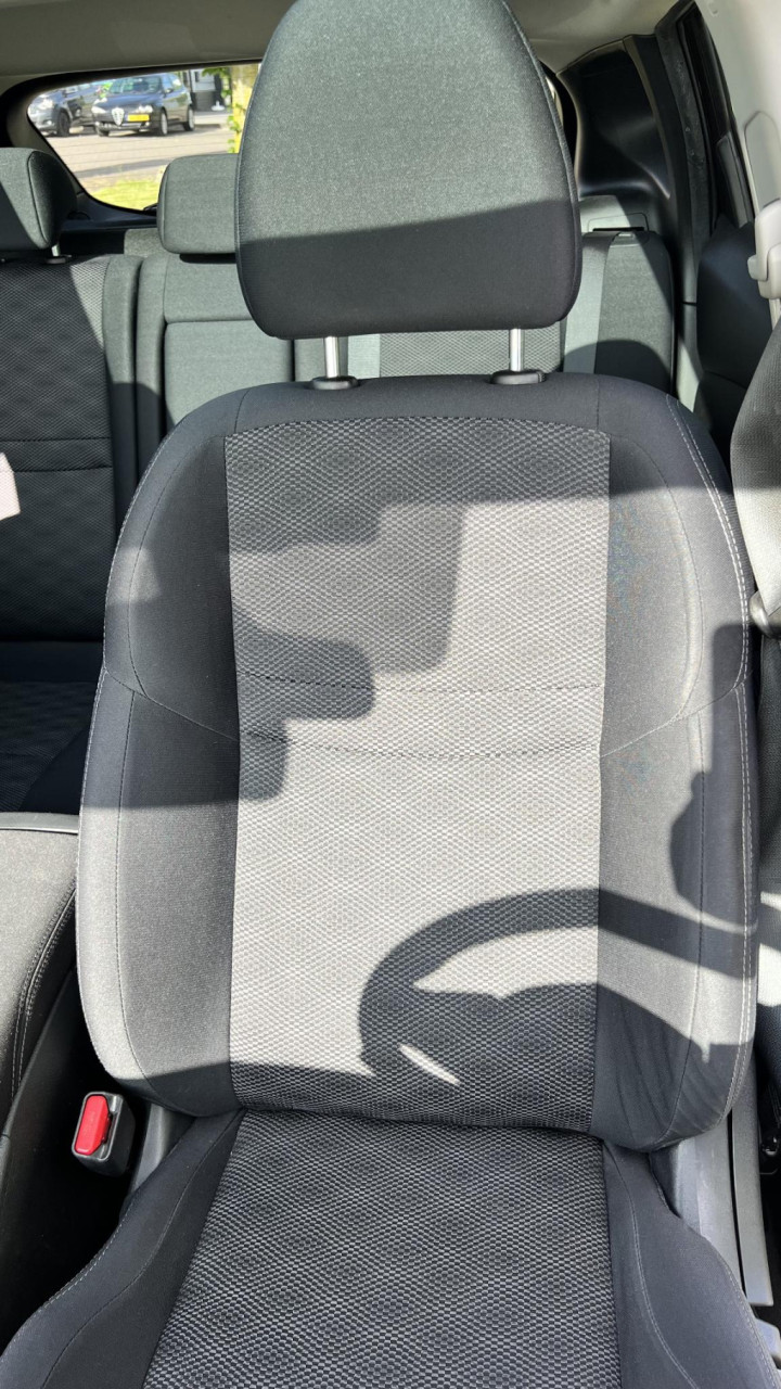 Nissan Qashqai 1.2 connect edition