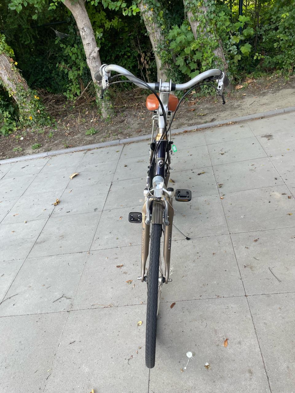 Damesfiets.