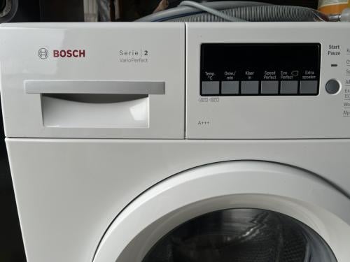Weinig gebruikte Bosch serie 2 A+++ klasse wasmachine 6 kg. 1400 toren