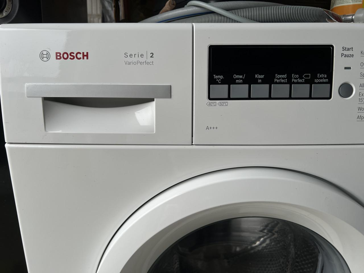 Weinig gebruikte Bosch serie 2 A+++ klasse wasmachine 6 kg. 1400 toren