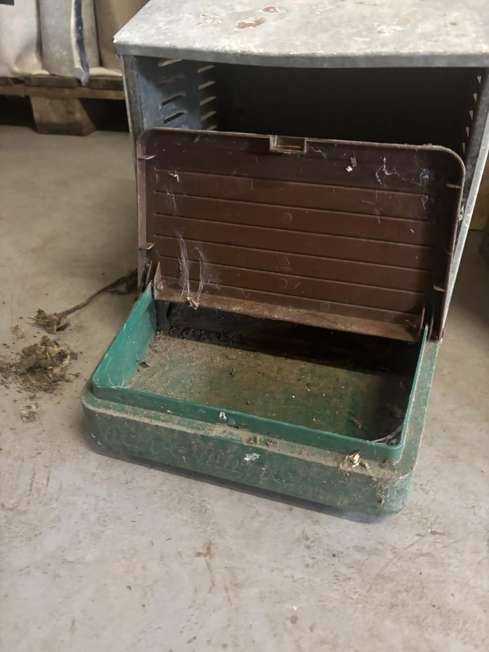 Feed o matic legnesten