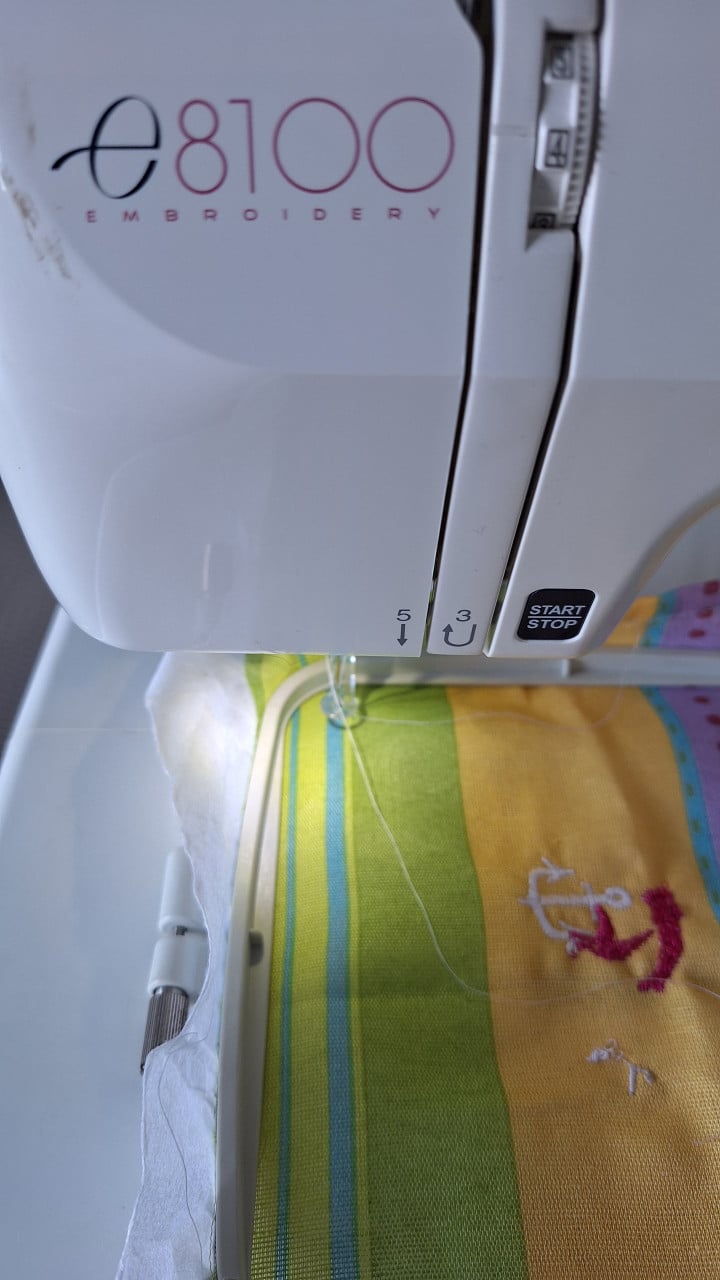 Elna borduurmachine