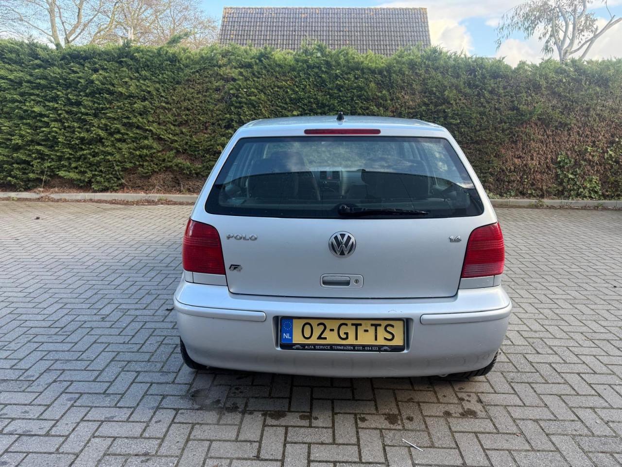Volkswagen Polo 1.4-16V Trendline Jaar Apk