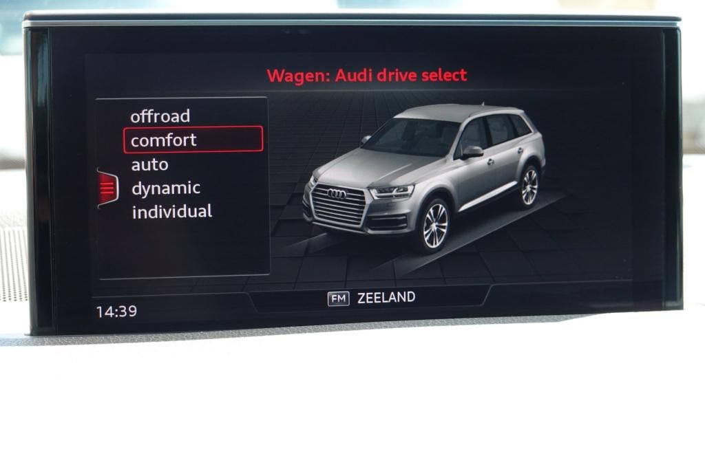 Audi Q7 3.0 tfsi quattro pro line + 7p