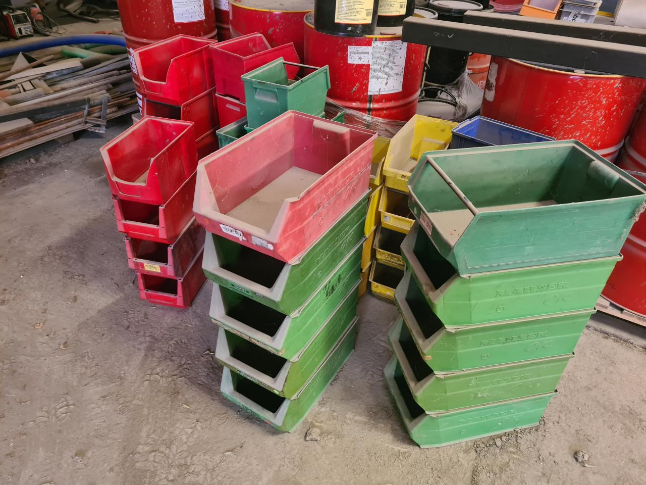 Magazijnbakken bakjes grijpbakken